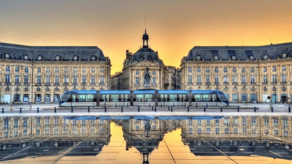 Le Nid Des Petits A 15 Min De Bordeaux Lejlighed Sainte-Eulalie  Eksteriør billede